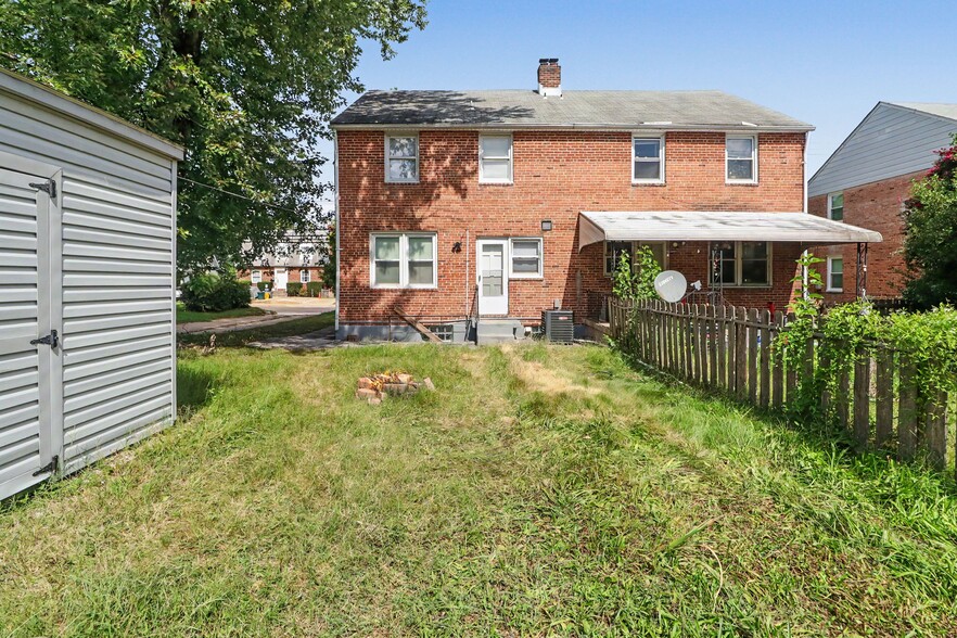 Building Photo - 3219 Taylor Ave
