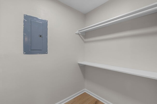 Building Photo - Charming 4BR Ranch in Prime Virginia Beach Location