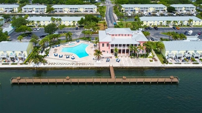 Building Photo - 5092 Beach Dr SE