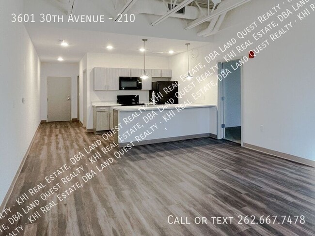 Building Photo - 3601 30th Ave