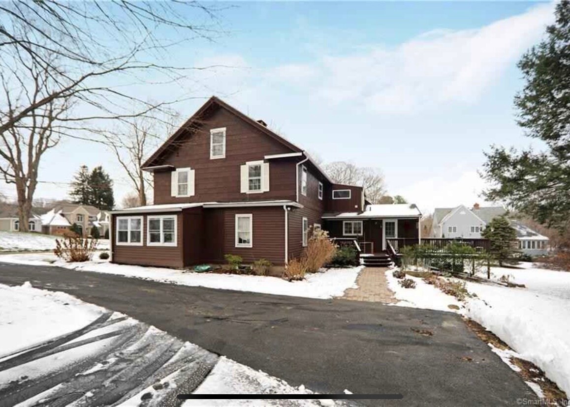 Building Photo - 29 N Hill Rd