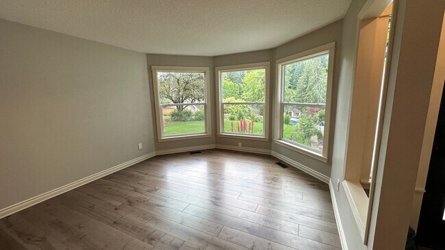 Building Photo - Exquisite 3 Bedroom, 3 Bath Home for Rent ...