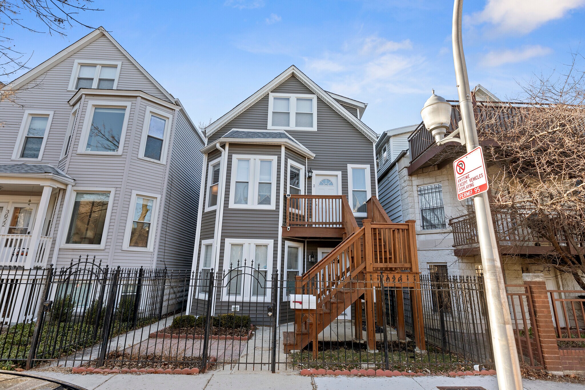 Building Photo - 3026 N Allen Ave