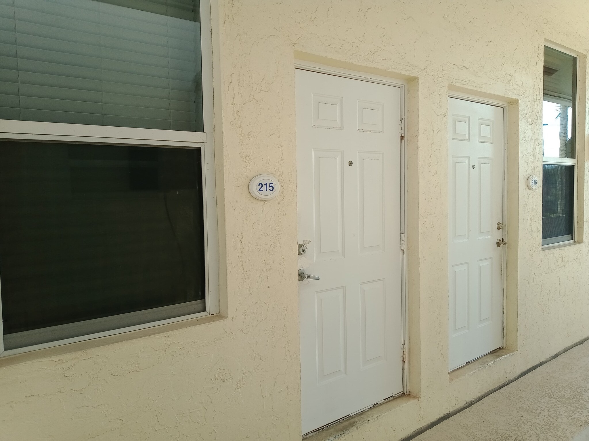 Building Photo - 8950 SW 69th Ct