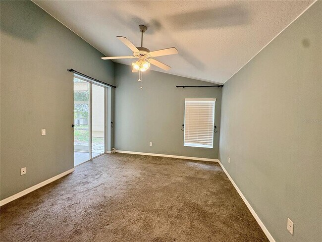 Building Photo - 3325 Manor Cove Cir
