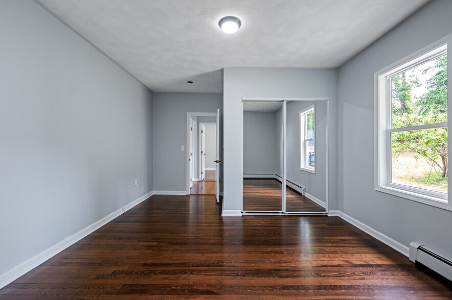 Building Photo - 7 Pasadena Pky