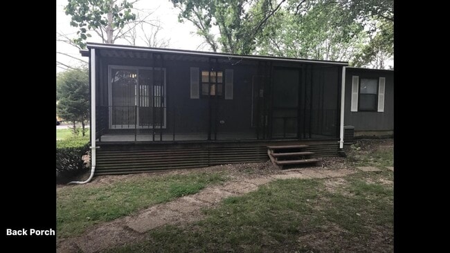 Building Photo - 6812 N Hwy Vv