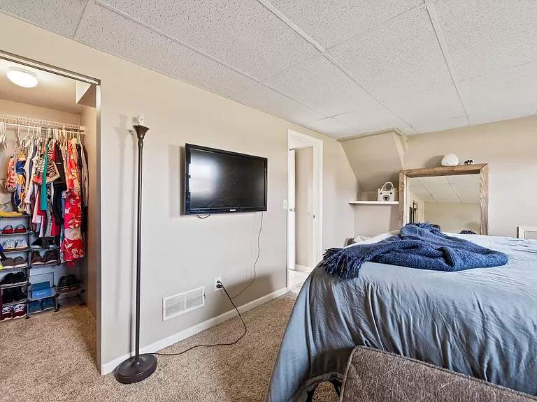 Building Photo - 1353 Firethorne Dr