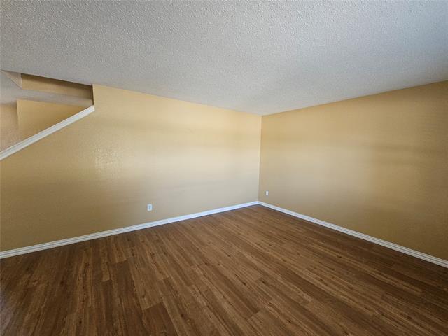 Building Photo - 1356 Fox Glenn