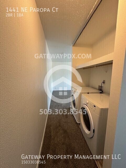 Building Photo - 1441 NE Paropa Ct