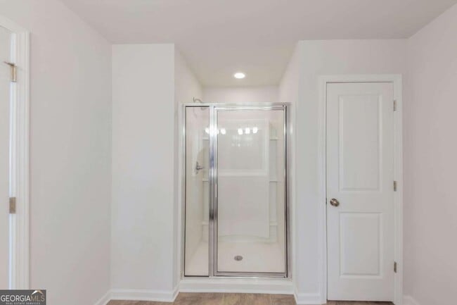 Building Photo - 3625 Hawthorne Terrace