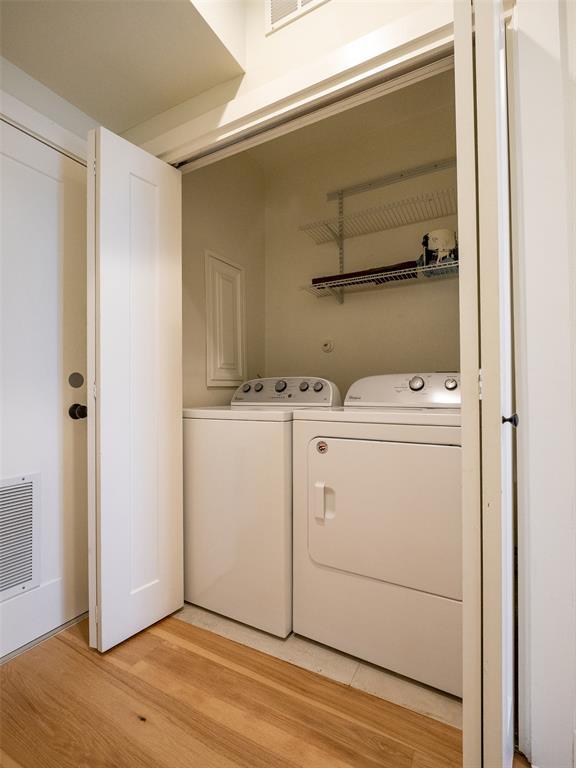 Building Photo - 908 Nueces St