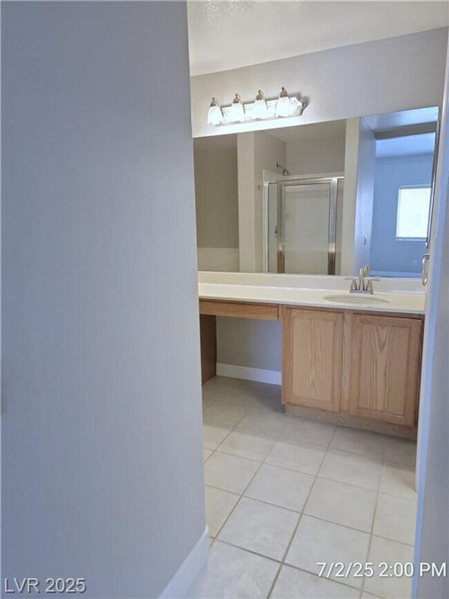 Building Photo - Bright Green Valley Condo in Gated Southpa...