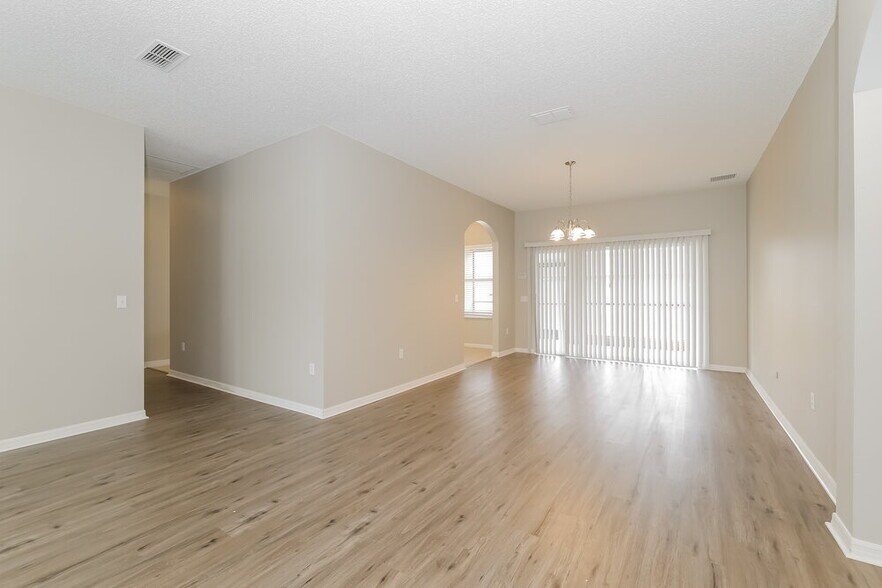 Building Photo - 243 Anson Dr