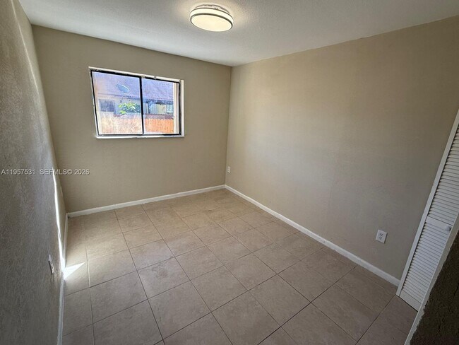 Building Photo - 14102 SW 281st Terrace