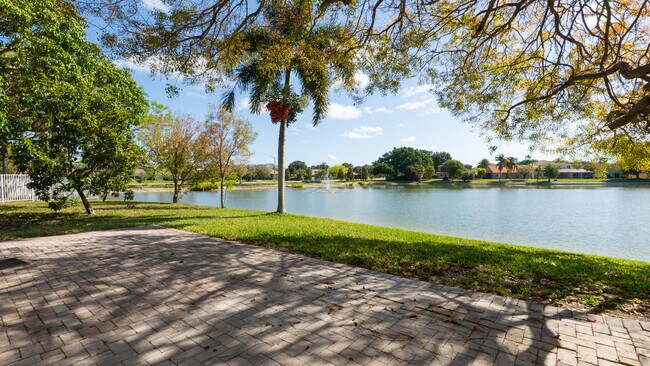 Building Photo - 10789 Barque Ct