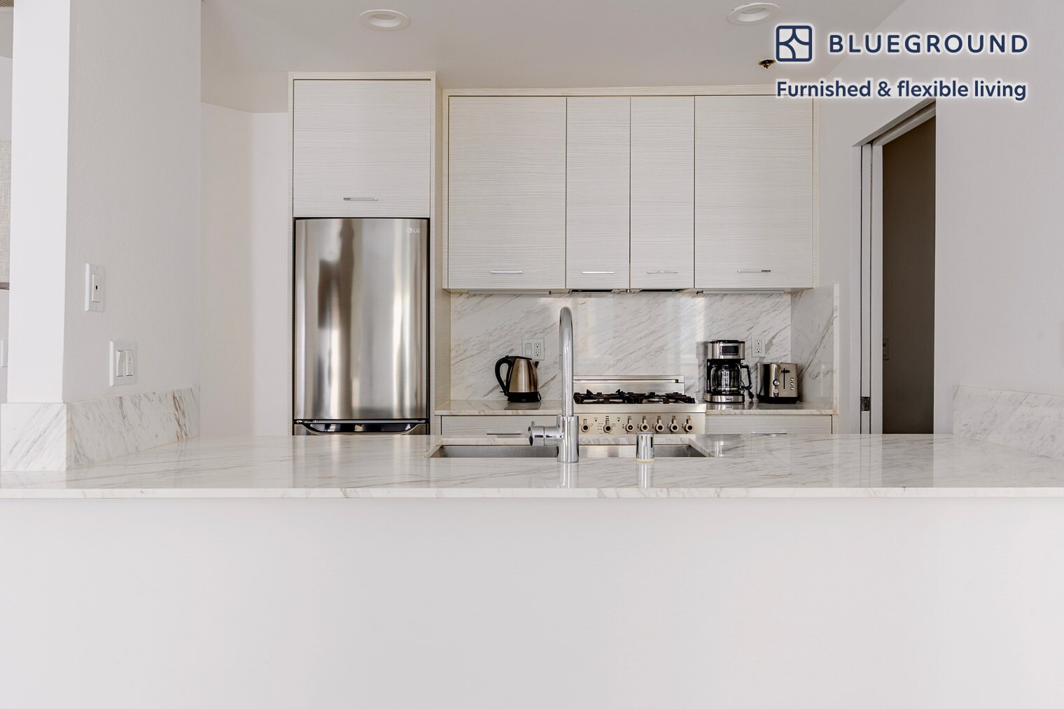 Building Photo - 8600 Burton Wy