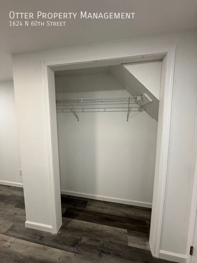 Building Photo - 1624 N 60th St