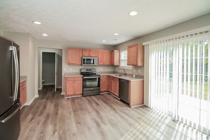 Building Photo - 2110 Liberty Heights