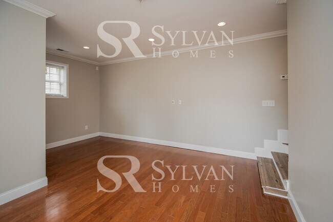 Building Photo - The Lifestyle You Deserve.