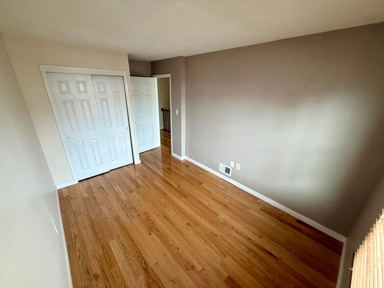 Building Photo - 15 Gallo Ct