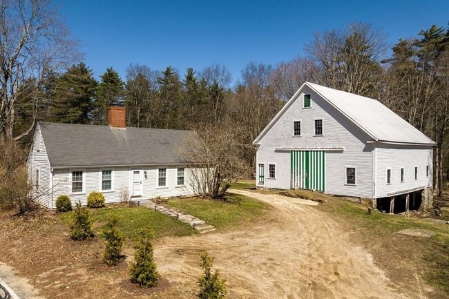 Primary Photo - 5 McDaniel Rd