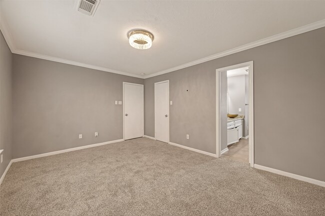 Building Photo - 6815 Lower Arrow Dr