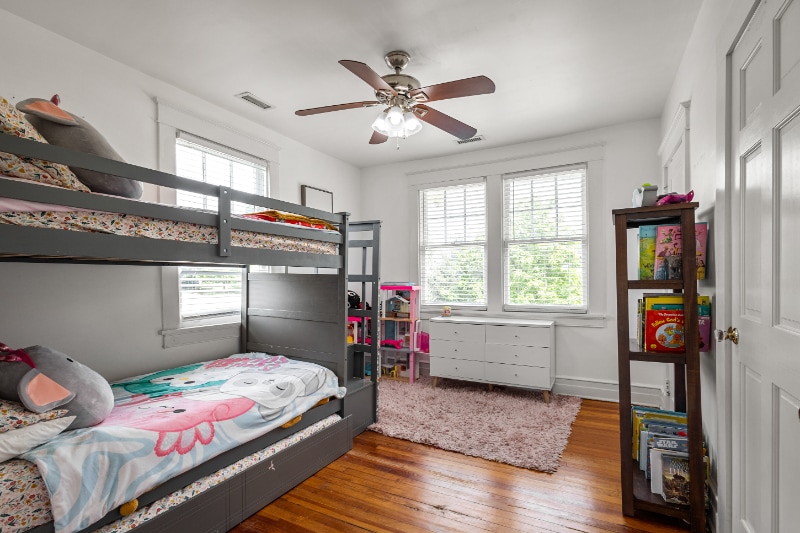 Building Photo - 2928 Hawthorne Ave