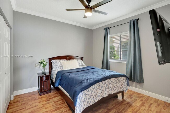 Building Photo - 4450 Banyan Trails Dr