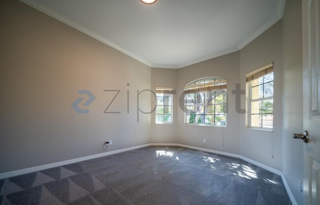 Building Photo - 7243 Brambury Ct