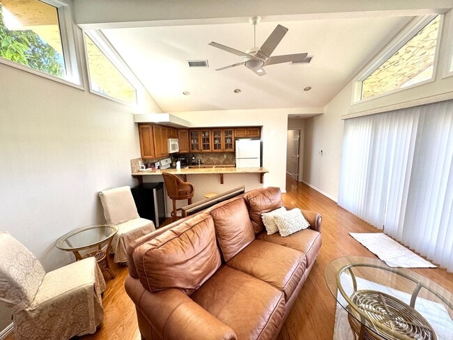 Building Photo - Quiet cul-de-sac Ondulando home with attached ADU included!!