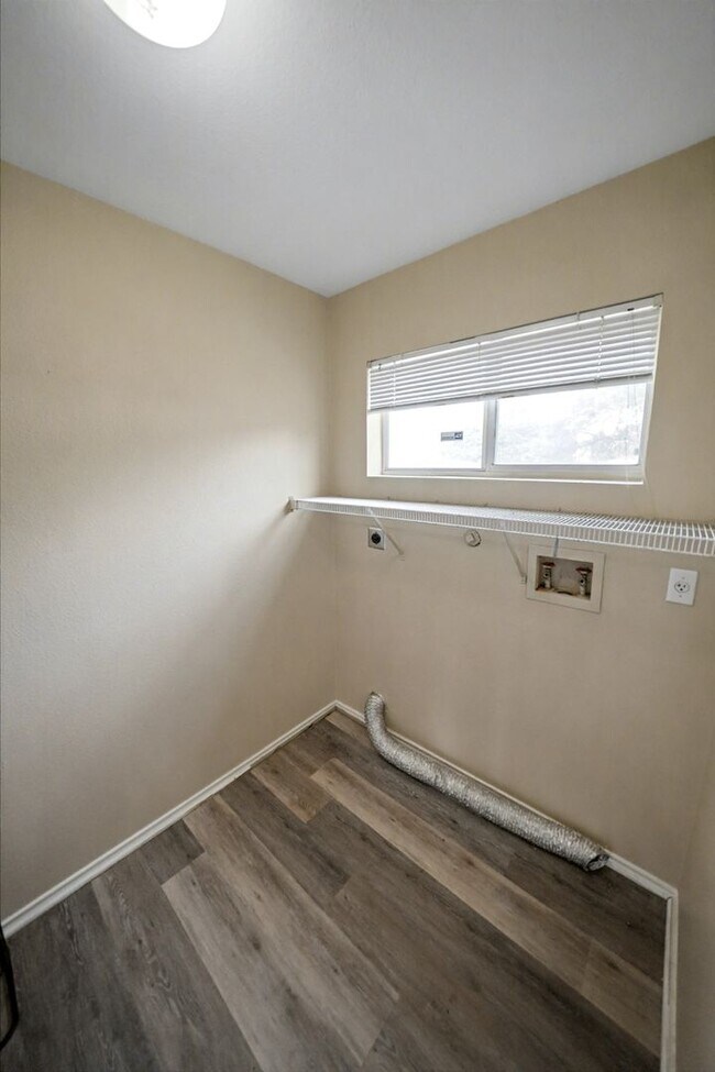 Building Photo - Charming Single-Story in Cibolo - Realtor Commission: $500