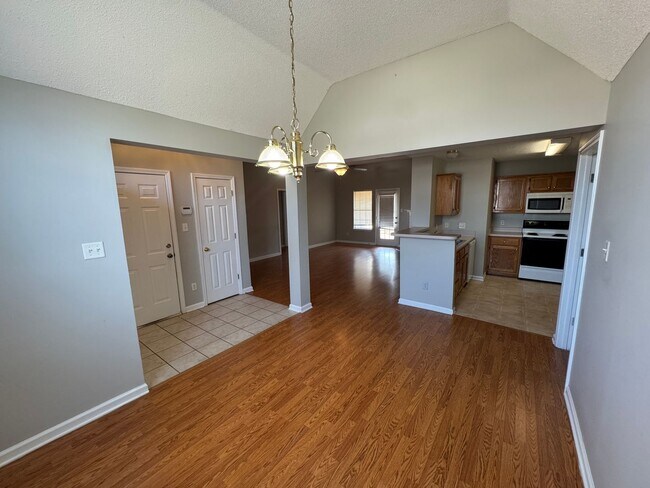 Building Photo - 7081 S Beringer Dr