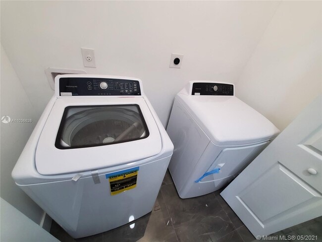 Building Photo - 8028 NW 11th Ave