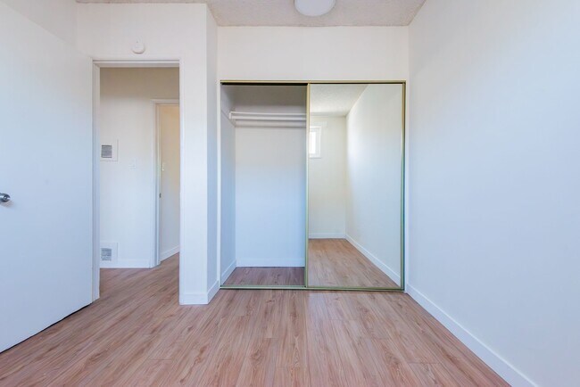 Building Photo - 15th Street Residences