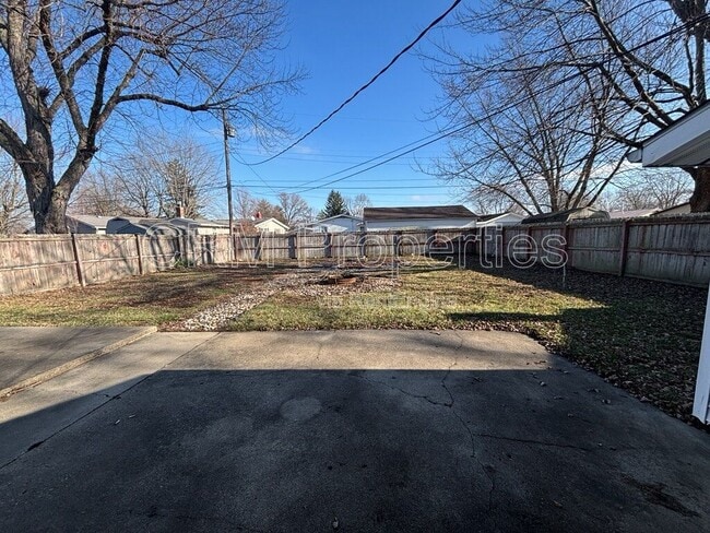 Building Photo - 5108 Algonquin Trail