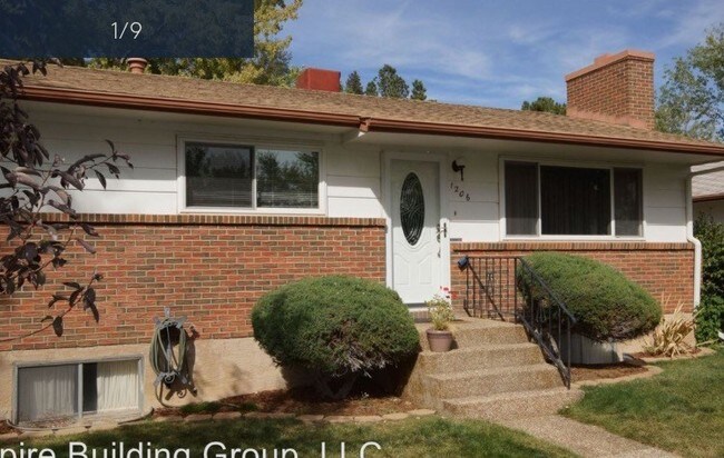 Primary Photo - 1206 Westmoreland Rd