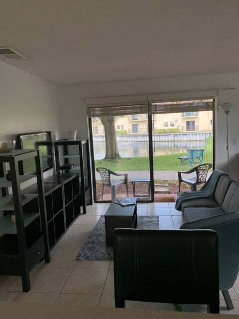 Building Photo - 2050 Oleander Blvd