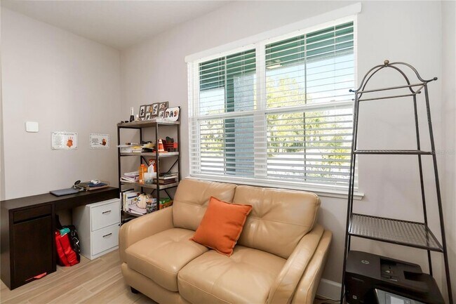 Building Photo - 3663 Arbordale Lp