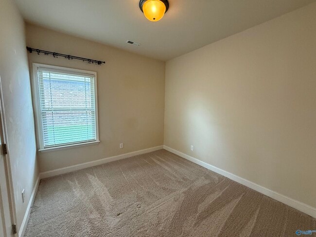 Building Photo - 24638 Rolling Vista Dr