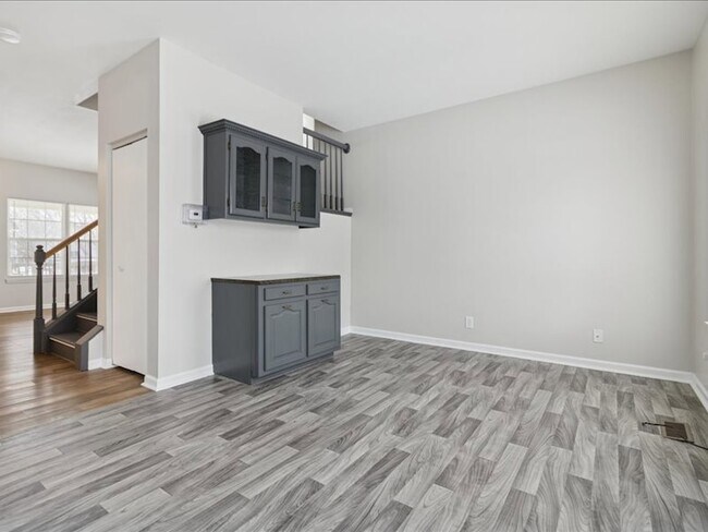 Building Photo - 14228 S Napa Cir