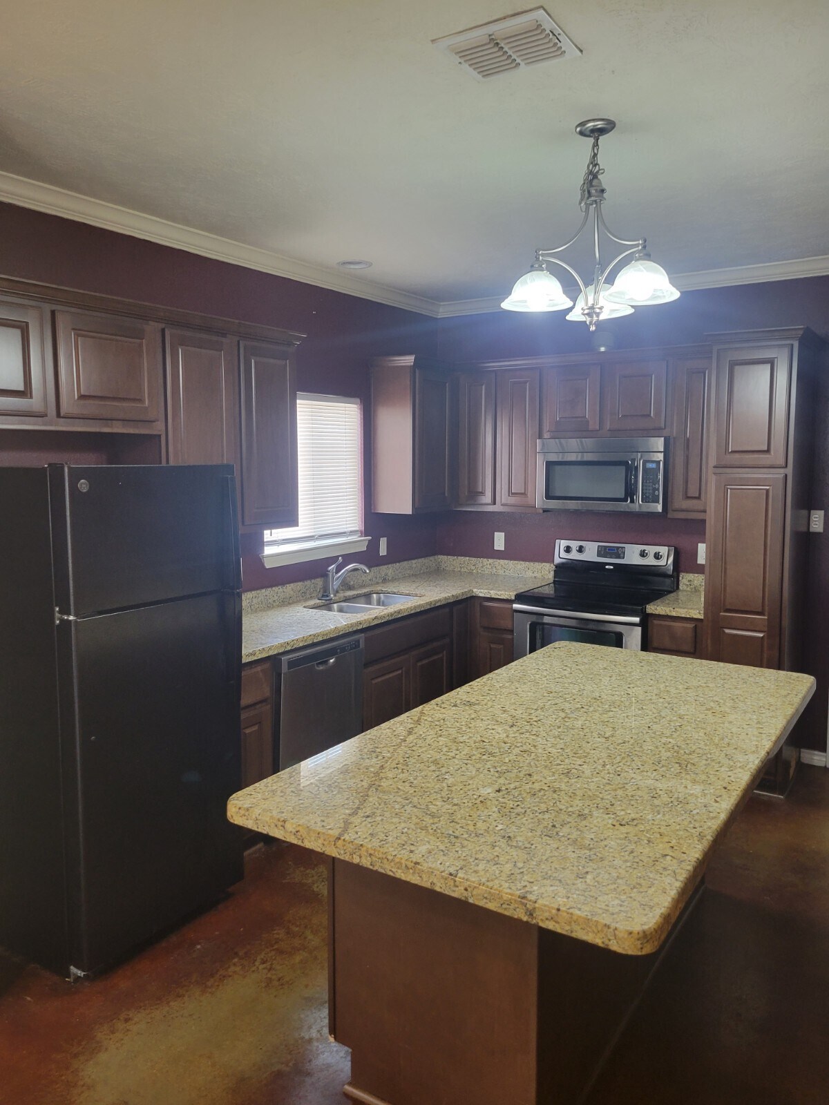 Building Photo - 6913 Appomattox Dr