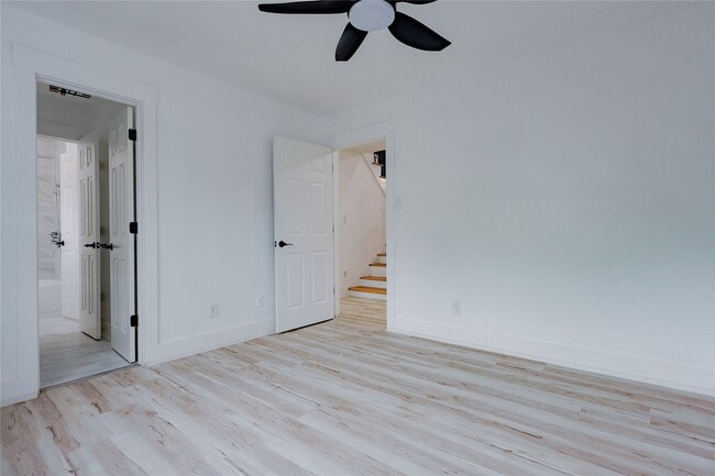 Building Photo - 2902 Misty Park Dr