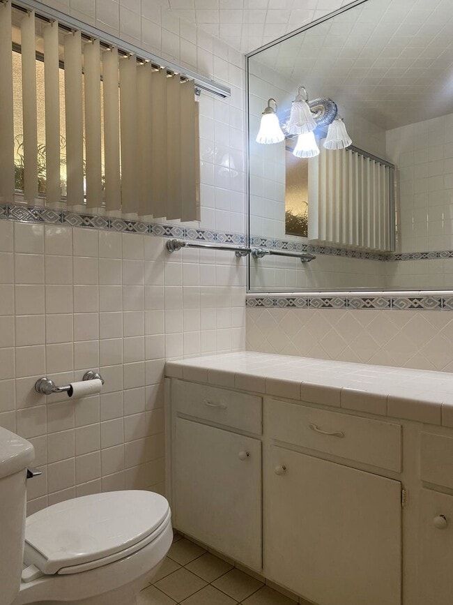 Building Photo - What if your happy place was home?