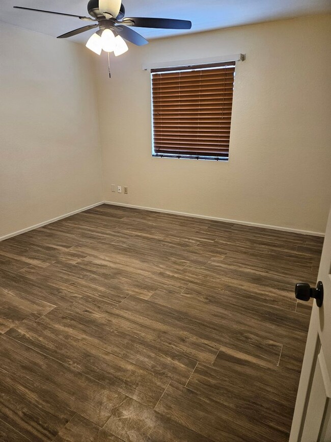 Building Photo - EAST MESA HOME FOR RENT