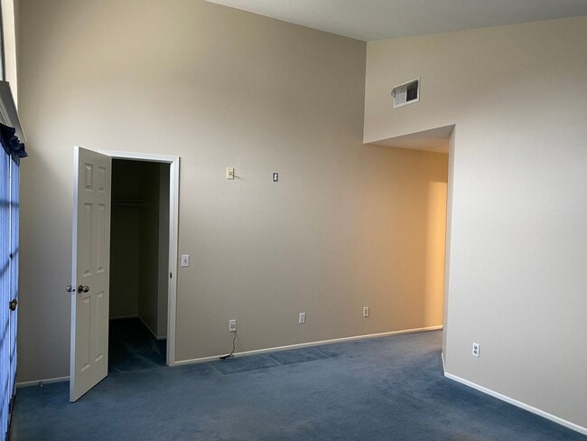 Building Photo - 3611 Kim Ct