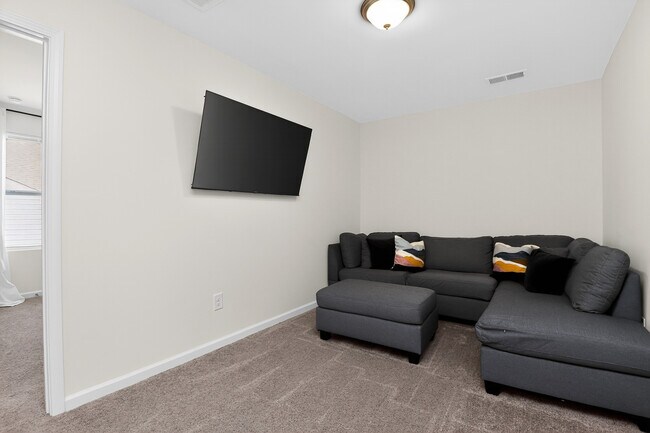 Building Photo - 7132 Wheyfield Dr