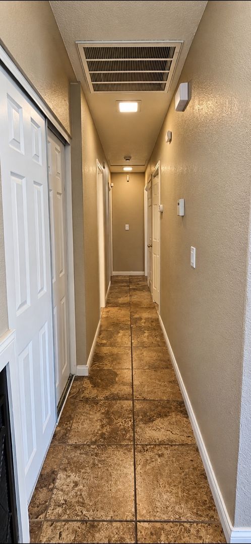 Building Photo - 74242 Pinon Dr