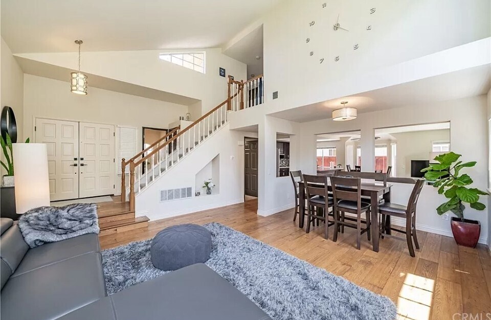 Building Photo - 7944 E Deerfield Ln