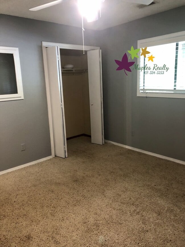 Building Photo - Live at Notch ESTATES- CLOSE TO SILVER DOLLAR CITY